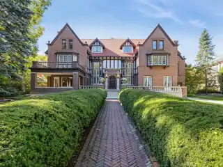Evanston Landmark Opportunity