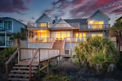Amazing Oceanfront Property