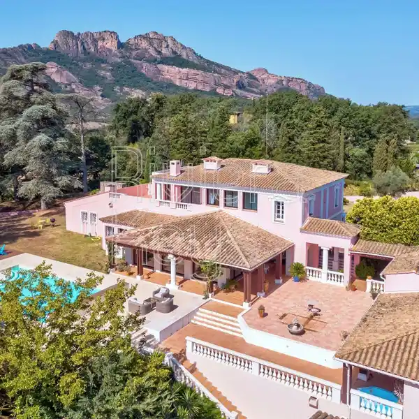 BEAUTIFUL MANSION PLUS GUEST HOUSE