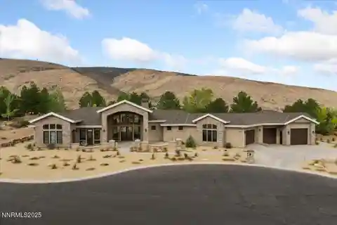 Outstanding New Construction in Arrowcreek