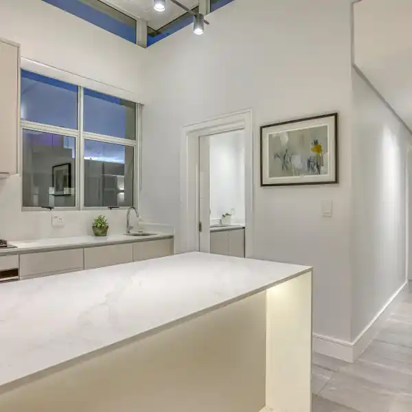 BRAND NEW LUXURY PENTHOUSE