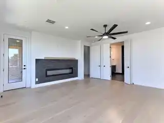 Sophisticated New Townhome