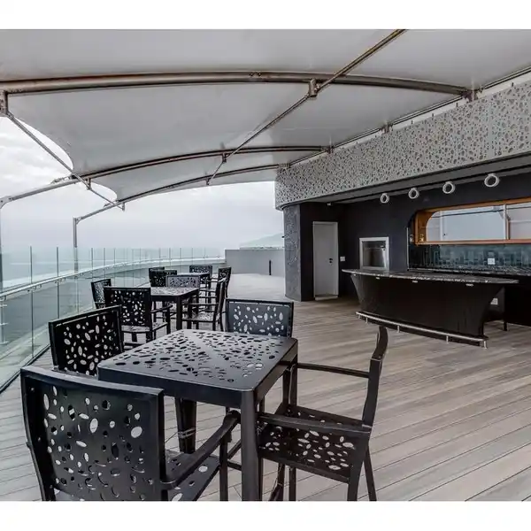 OPULENT LUXURY PENTHOUSE