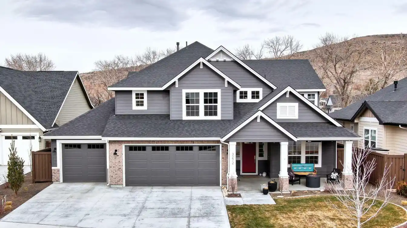 Cartwright Ranch - Spectacular Two-story Home