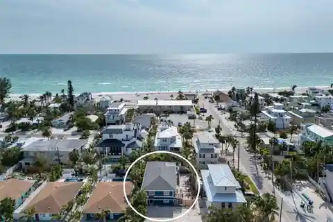 Rare Gem on Anna Maria Island