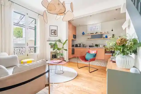 Warm Urban Escape with Stylish Interiors