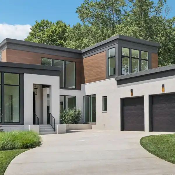 EXQUISITE MODERN RESIDENCE IN OAK HILL