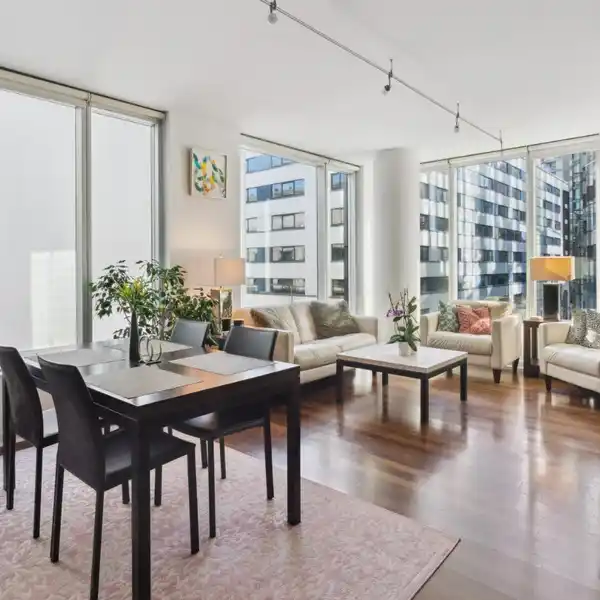 LUXURIOUS LIVING AT THE INFINITY