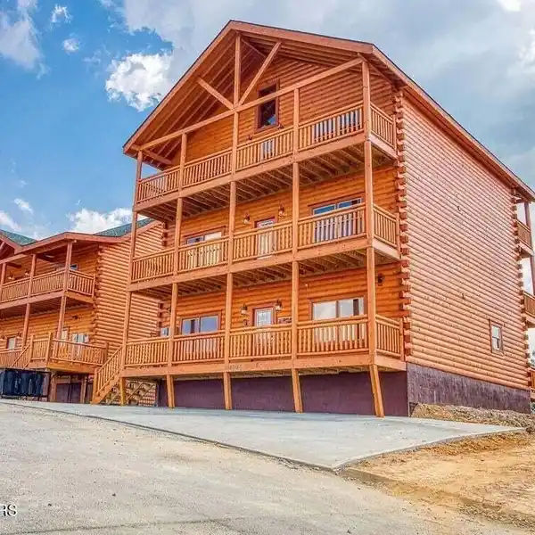 TWO CABINS NEAR PIGEON FORGE - COMPOUND POTENTIAL