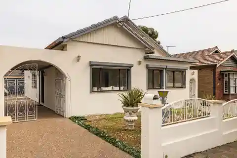 Timeless Charm with Versatile Living Potential