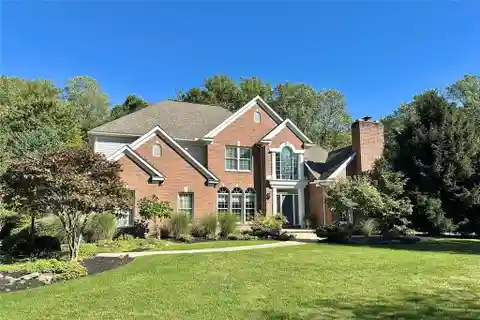 Prestige-Built Beauty in Prime Location