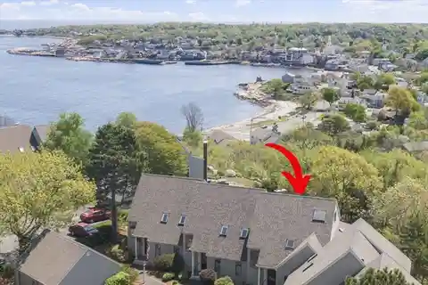 Spacious Corner Condo with Stunning Ocean Views
