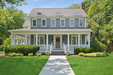 Stunning Indian Hill Entertainer’s Dream Home