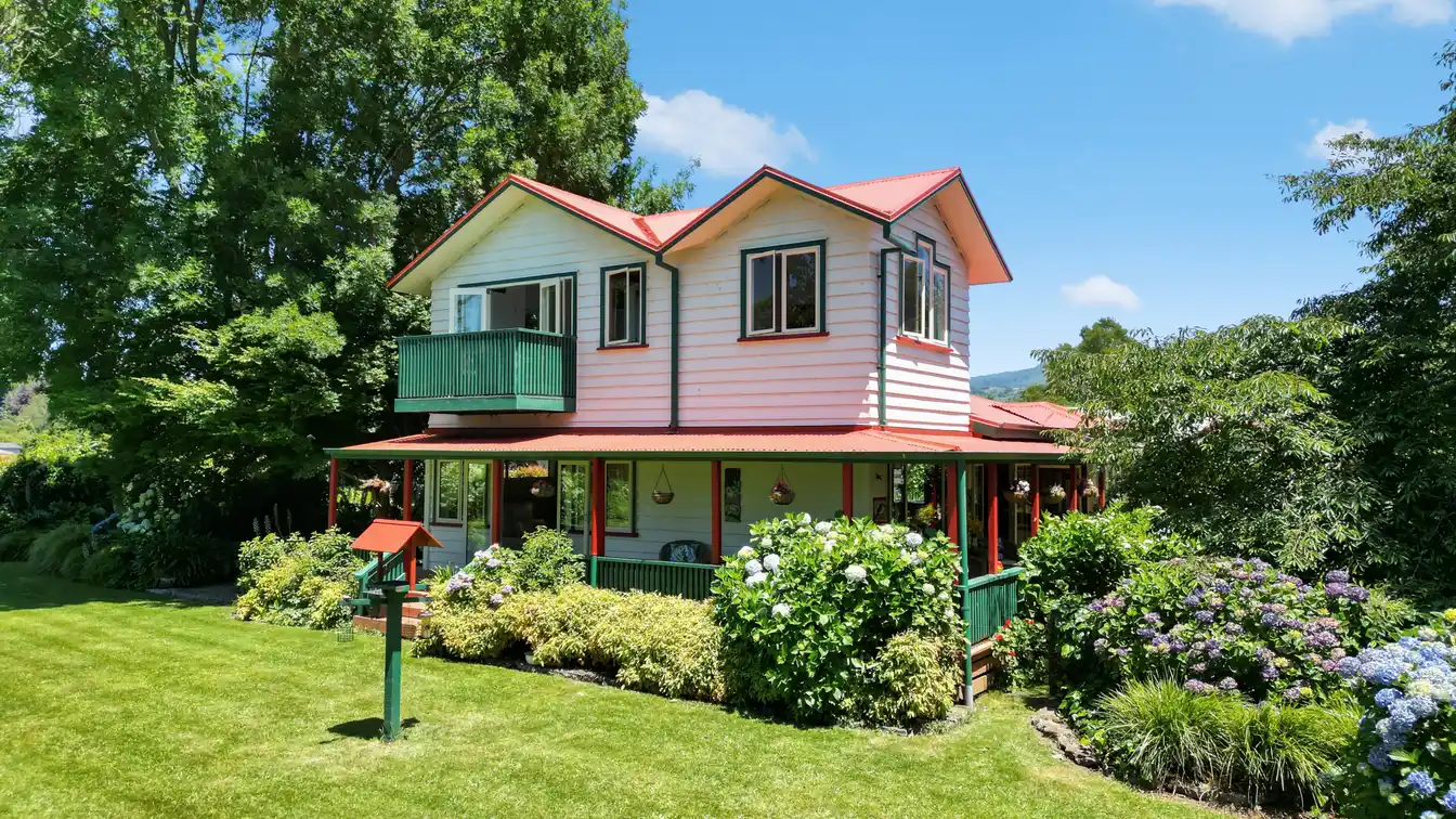 Perfect Lifestyle in Prime Location