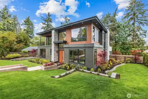 Modern Living in Charming Medina Heights