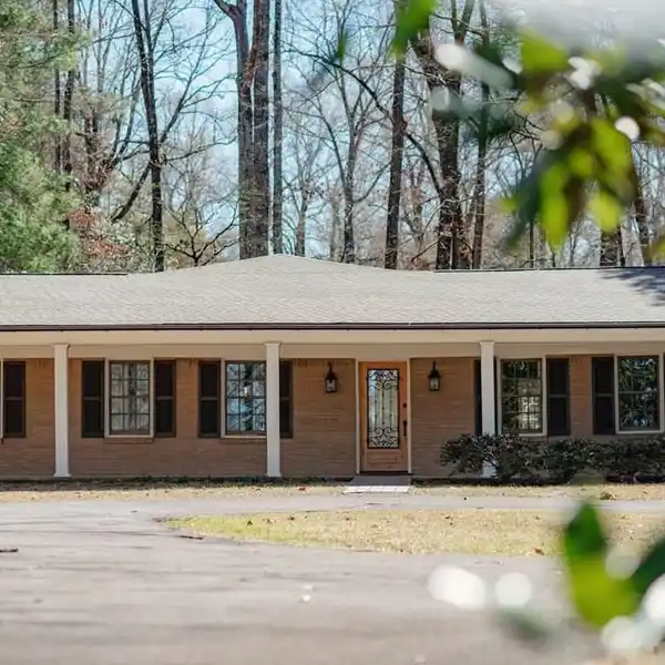 RARE OPPORTUNITY IN OLD COUNTRY CLUB