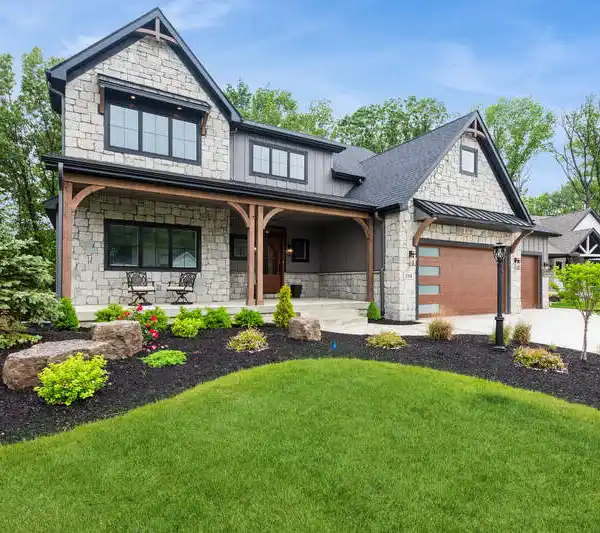 MODERN ELEGANCE IN THE WOODS OF SAGAMORE