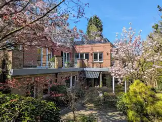 Beautiful Renovated Villa in Exceptional Location