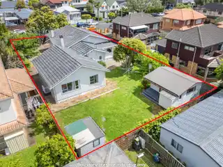 Gorgeously Renovated Bungalow