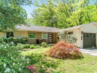 Contemporary Rambler with Pool