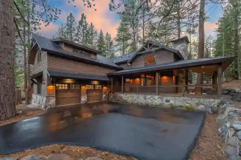 Luxury Ranch Home Nestled in Forest Serenity