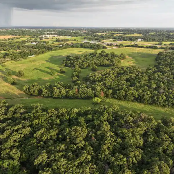 EXCEPTIONAL 95-PLUS-ACRE PROPERTY