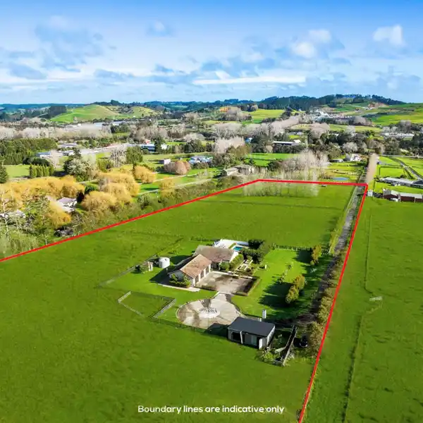 ATTRACTIVE CHARACTER-FILLED 3 BEDROOM HOME