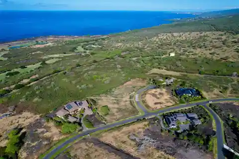 Exceptional Corner Property in Hokulia