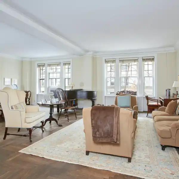 PREWAR CHARM ON EAST 83RD