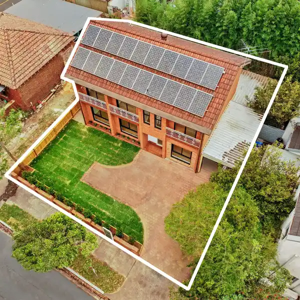 IMPECCABLY RENOVATED FAMILY HOME