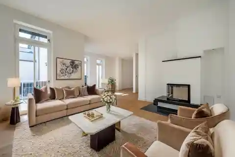 Stylish Villa in Exclusive Location