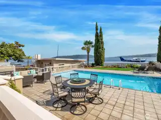 Custom Hawaiian Paradise on Lake Washington