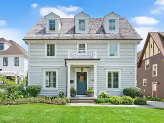 Timeless Craftsmanship Meets Modern Western Springs Living