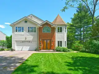 Modern Colonial with Expansive Open Floorplan