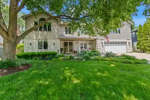 Much-Admired Home in an Exceptional Location