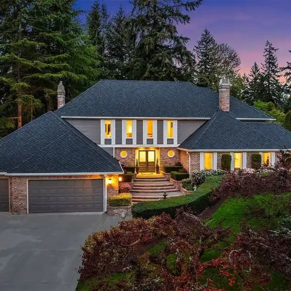 GORGEOUS COMPTON TRAILS REMODEL