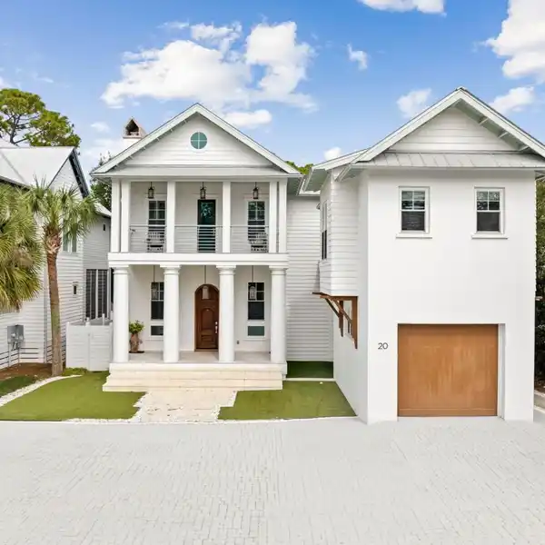 IMMACULATE NEWLY UPDATED HOME