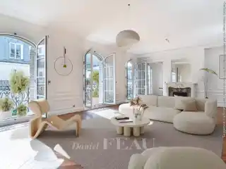 Sunny Apartment with a Spacious Feel