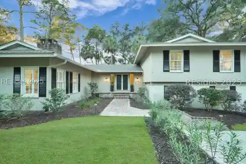 Renovated Coastal Residence with Sun-Filled Open Layout