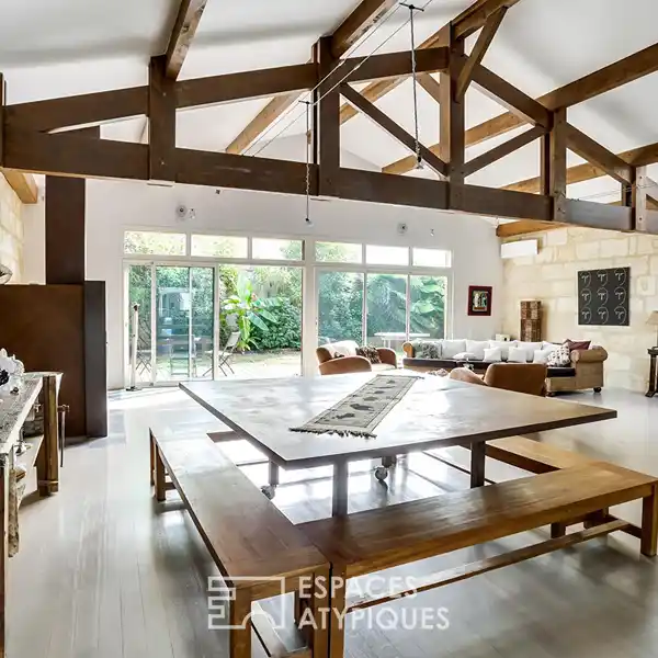 EXCEPTIONAL LOFT HOME BLENDING COMFORT AND PRIVACY