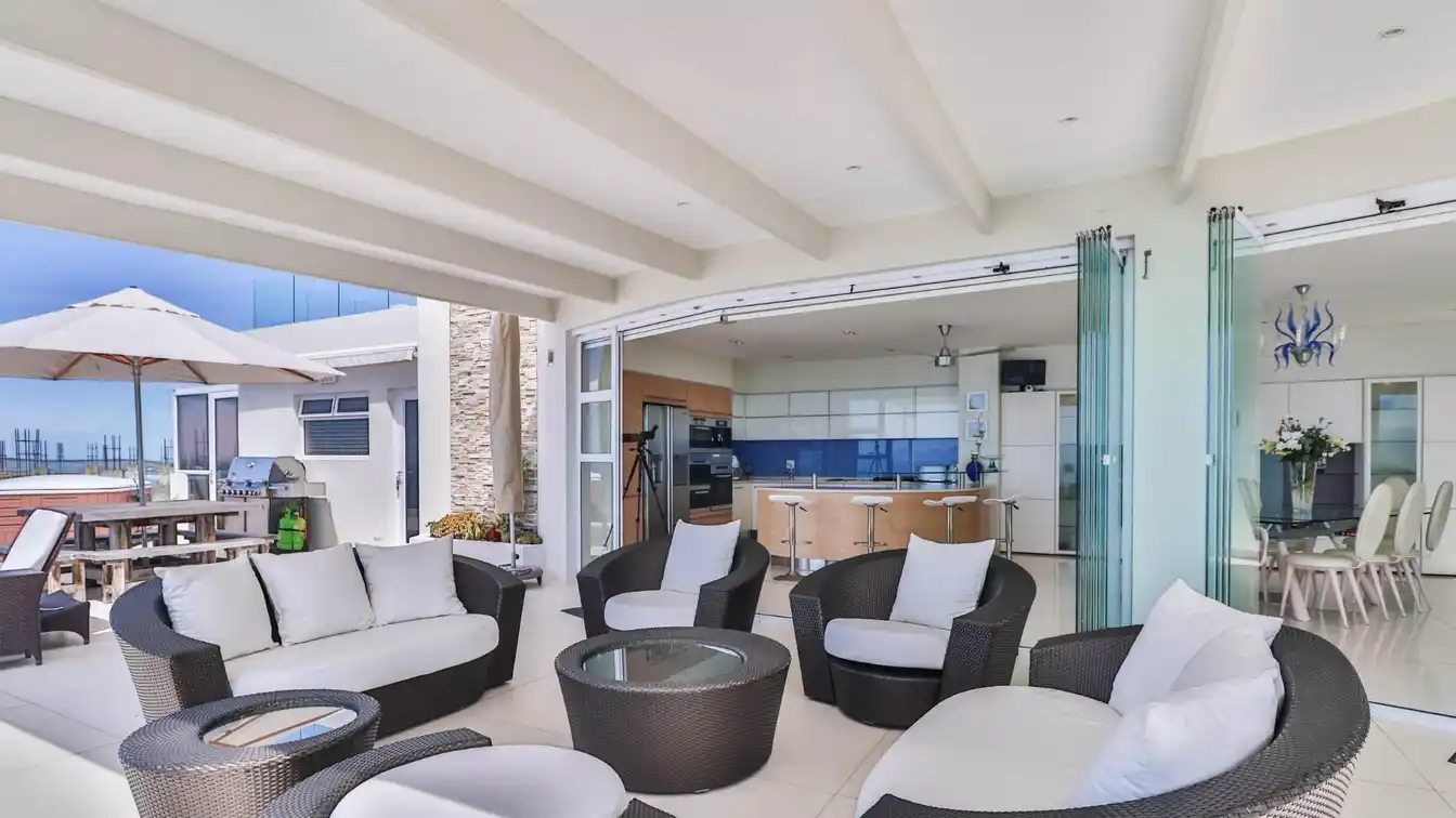 Luxury Living in the Perfect Locale