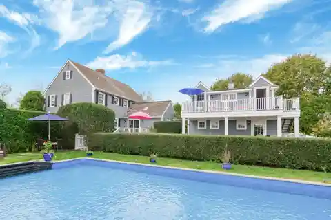 Beautifully Renovated Four Bedroom Farmhouse for Rent
