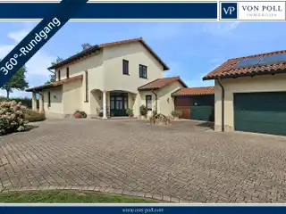 Paradise for Horse Lovers with Potential for Multi-generational Living