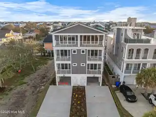 New Construction with All Bells and Whistles
