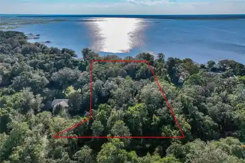 Rare Waterfront Opportunity on Amelia River