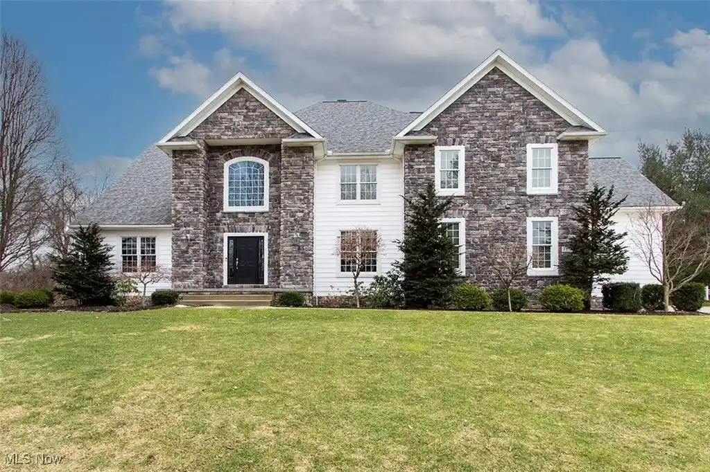 Open Plan Four Bedroom Home on Two Scenic Acres