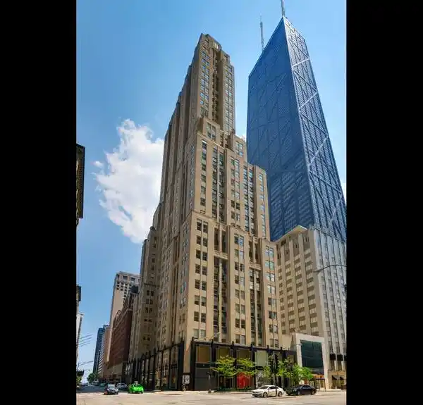 FULL-FLOOR ART DECO MASTERPIECE