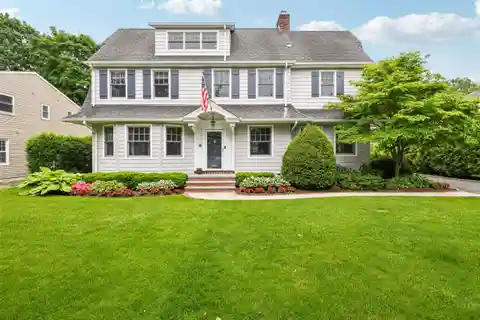 Immaculate and Inviting Colonial