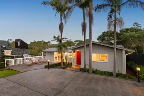 Light-Filled Family Living in the Heart of Campbells Bay