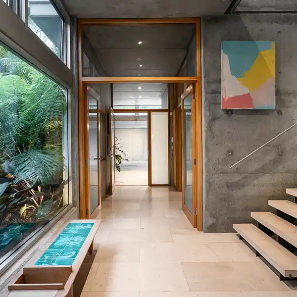 A LUXURIOUS WORLD OF ITS OWN